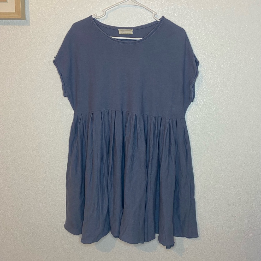 Urban Outfitters • small (fits medium) • $17